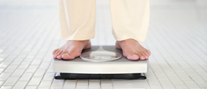  Mit den Jahren steigt oft auch das Gewicht - denn der Körper braucht immer weniger Energie.